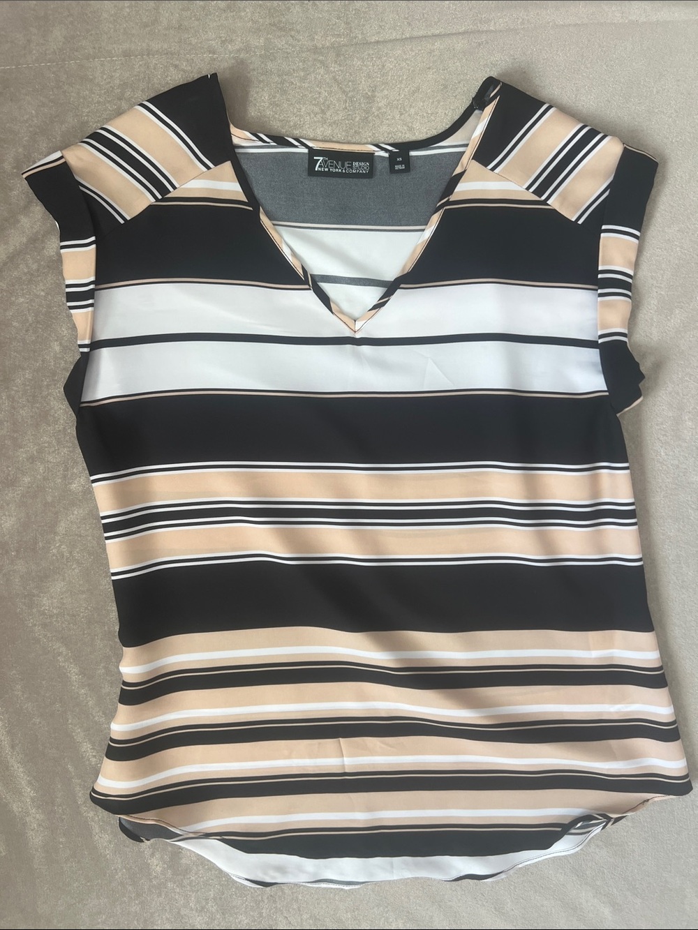 New York & Company Black, White & Tan Striped V-Neck Cap Sleeve Top
